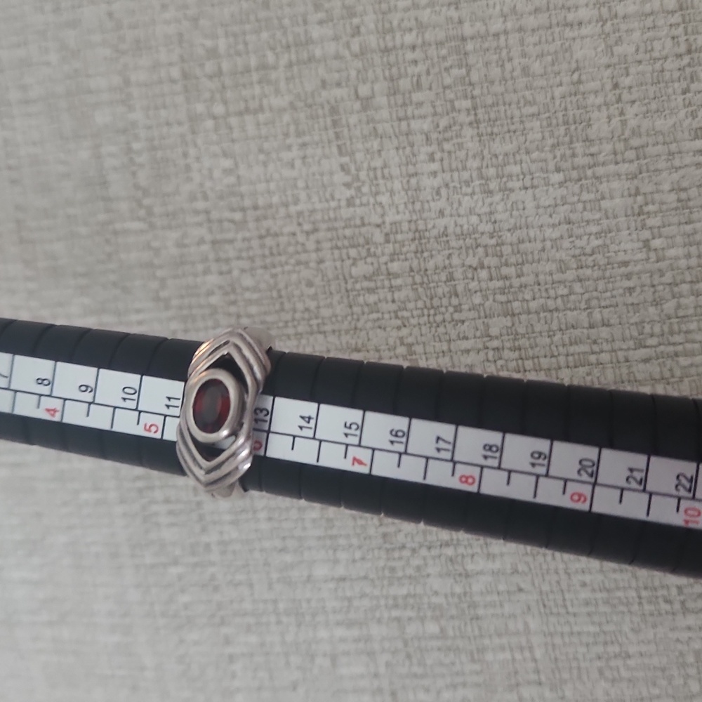 Silver Ring - Picture 3 of 3